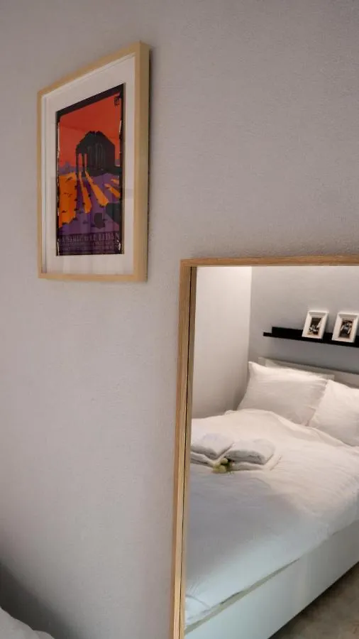Apartment Discover_1 Modern Retreat At The Heart Of The City Thessaloniki